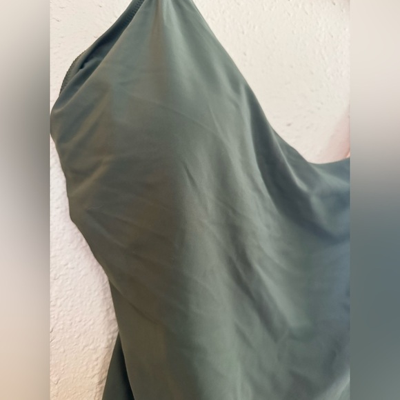 NEW | J. CREW | Scoop Neck One Piece Swimsuit - Green - Size 22 - Picture 2 of 4